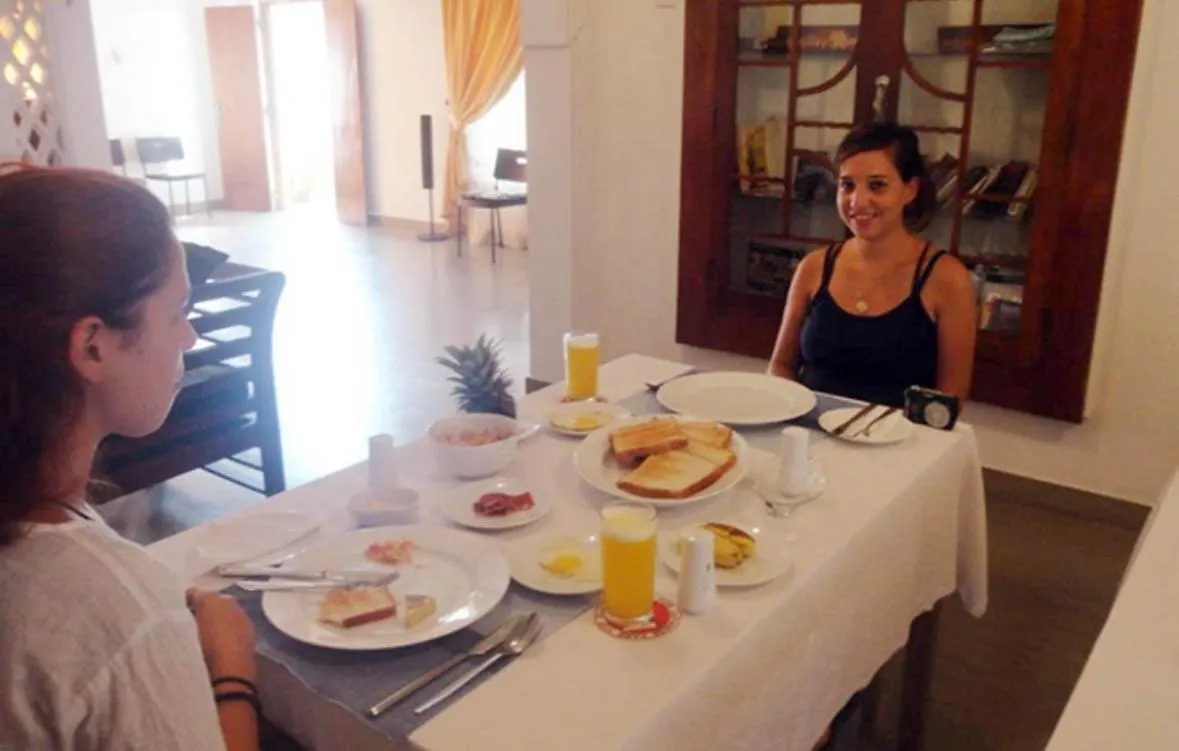 **  Dions Guest House Negombo Sri Lanka
