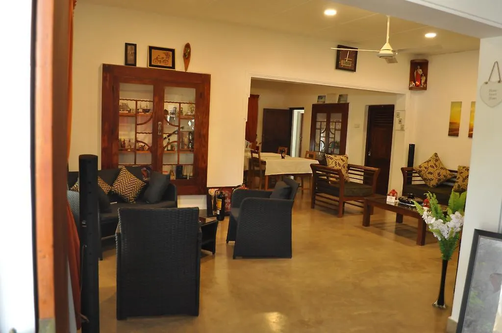 Dions Guest House Negombo 2*,  Sri Lanka